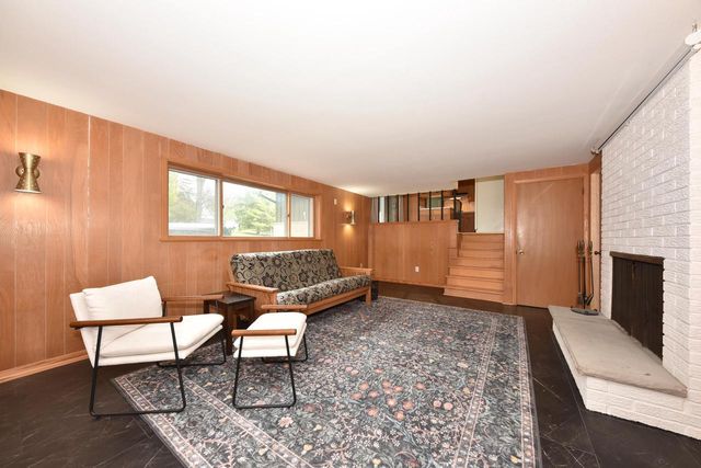 4404 Menomonee River PARKWAY, Wauwatosa, WI 53225