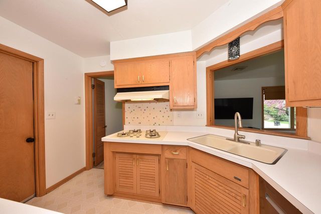 4404 Menomonee River PARKWAY, Wauwatosa, WI 53225