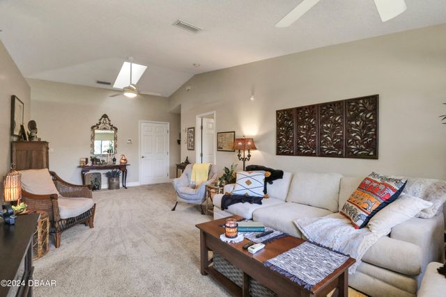 149 Blue Heron Dr Unit D, Daytona Beach, FL 32119