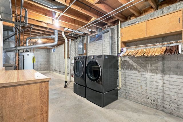 2511 W 60th Street, Davenport, IA 52806