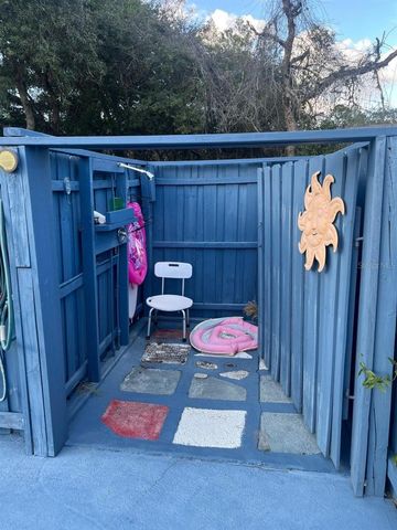 28515 POINSETTIA AVENUE, Paisley, FL 32767