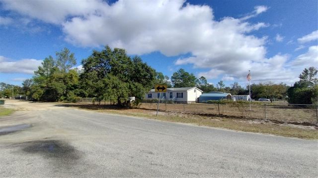 28515 POINSETTIA AVENUE, Paisley, FL 32767