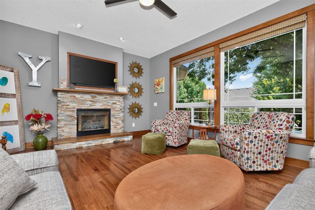 2501 NW Pleasant Street, Ankeny, IA 50023