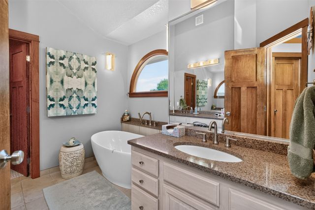 2501 NW Pleasant Street, Ankeny, IA 50023