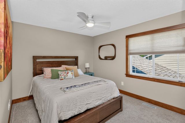 2501 NW Pleasant Street, Ankeny, IA 50023