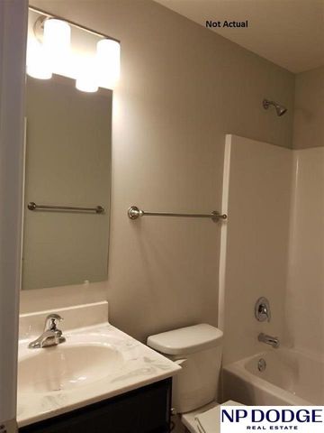 2500 NW 58th Street, Lincoln, NE 68524
