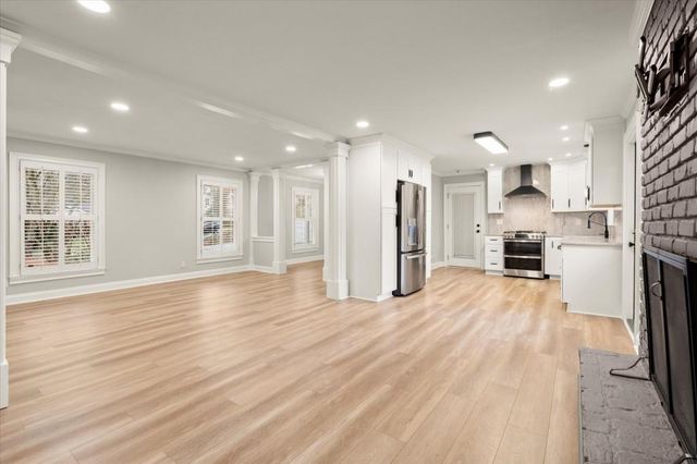 5650 Colton Drive, Sandy Springs, GA 30342