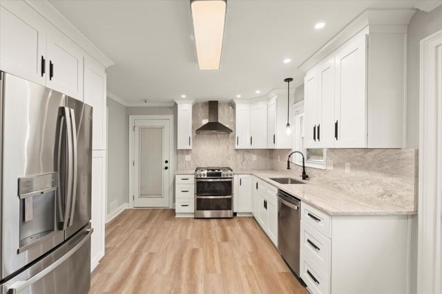 5650 Colton Drive, Sandy Springs, GA 30342