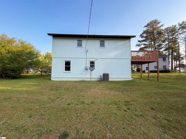 105 Foxhall Court, Easley, SC 29640