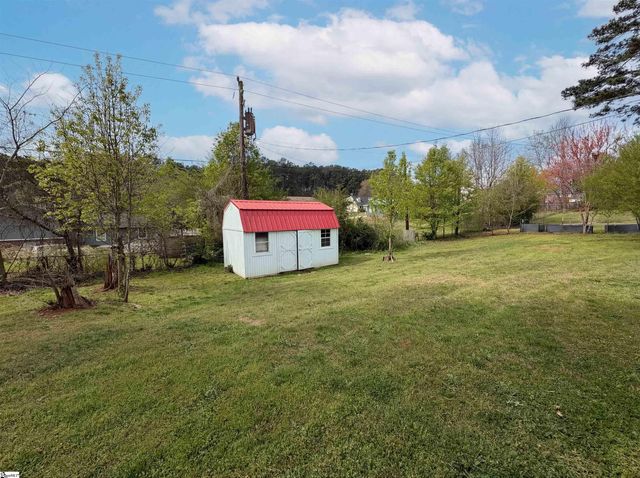 105 Foxhall Court, Easley, SC 29640