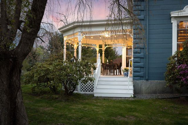 37 Summer Street, Dover, NH 03820