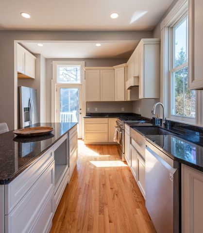37 Summer Street, Dover, NH 03820