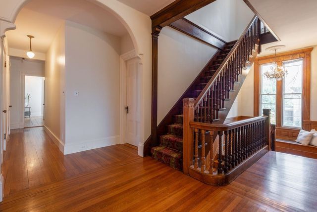 37 Summer Street, Dover, NH 03820