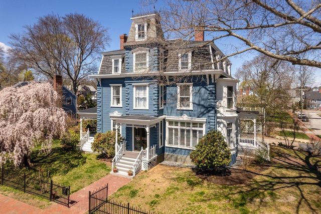 37 Summer Street, Dover, NH 03820