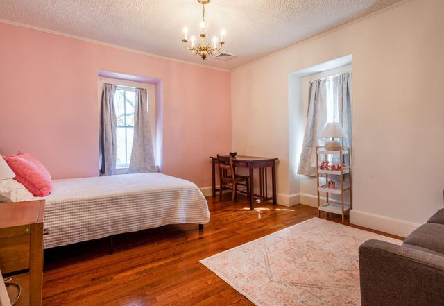 37 Summer Street, Dover, NH 03820
