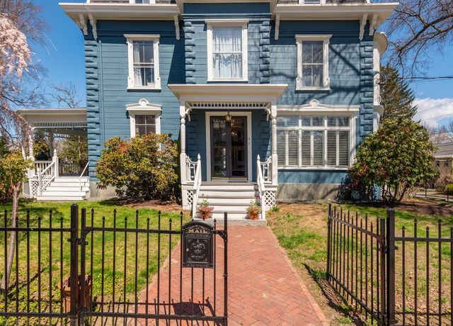 37 Summer Street, Dover, NH 03820