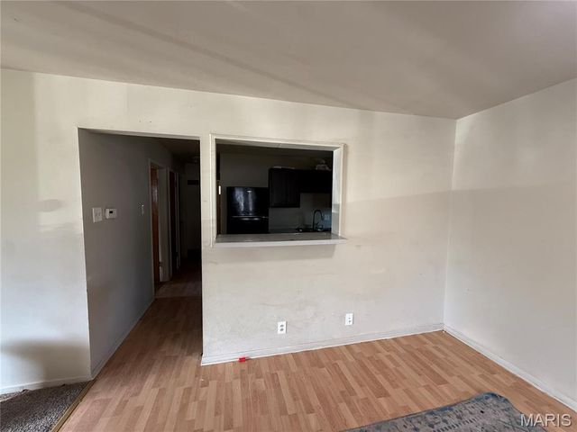 10536 Durness Drive, St Louis, MO 63137