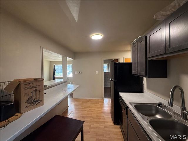 10536 Durness Drive, St Louis, MO 63137