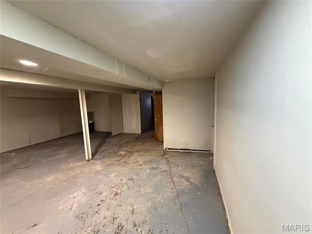 10536 Durness Drive, St Louis, MO 63137