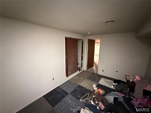 10536 Durness Drive, St Louis, MO 63137