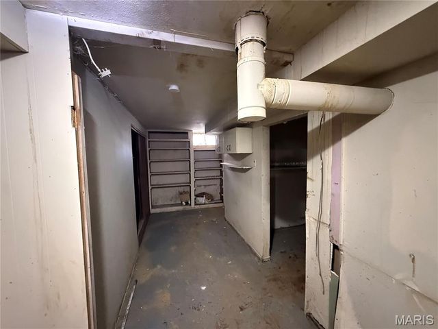 10536 Durness Drive, St Louis, MO 63137