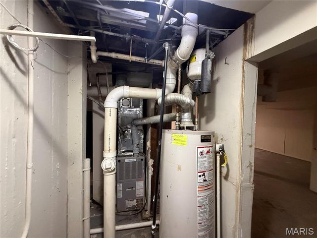 10536 Durness Drive, St Louis, MO 63137