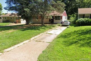 10536 Durness Drive, St Louis, MO 63137