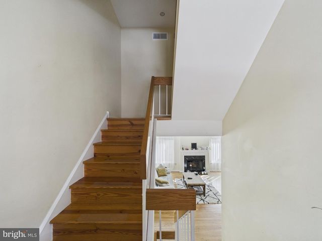 2036 APPLETREE ST, Philadelphia, PA 19103