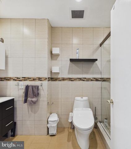 2036 APPLETREE ST, Philadelphia, PA 19103