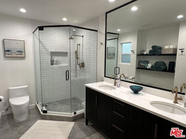 1106 Loma Drive, Hermosa Beach, CA 90254