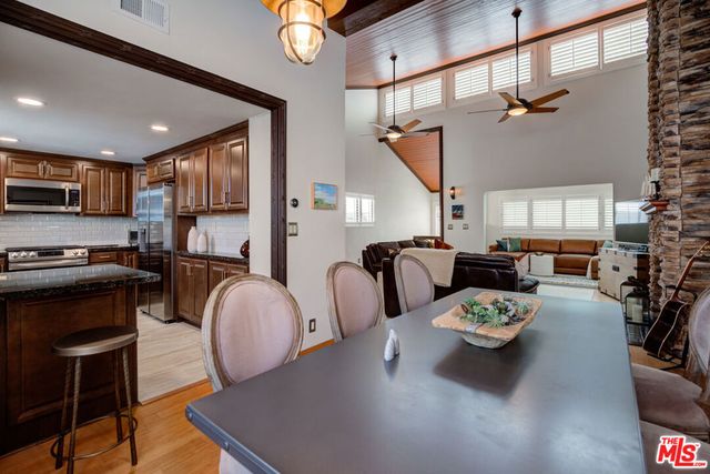 1106 Loma Drive, Hermosa Beach, CA 90254