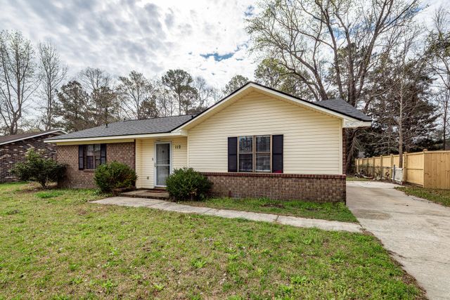 112 Fripp Lane, Summerville, SC 29483