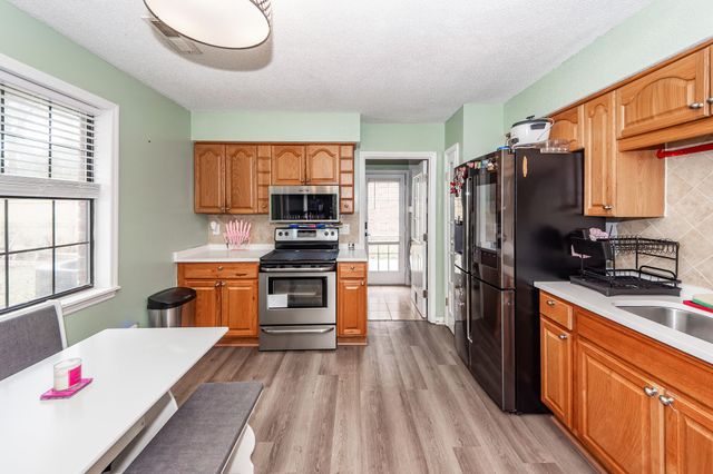 112 Fripp Lane, Summerville, SC 29483