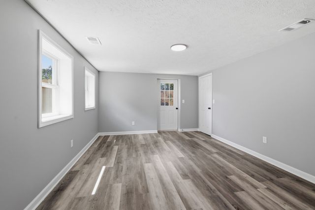 214 Rushwood Dr, Murfreesboro, TN 37130