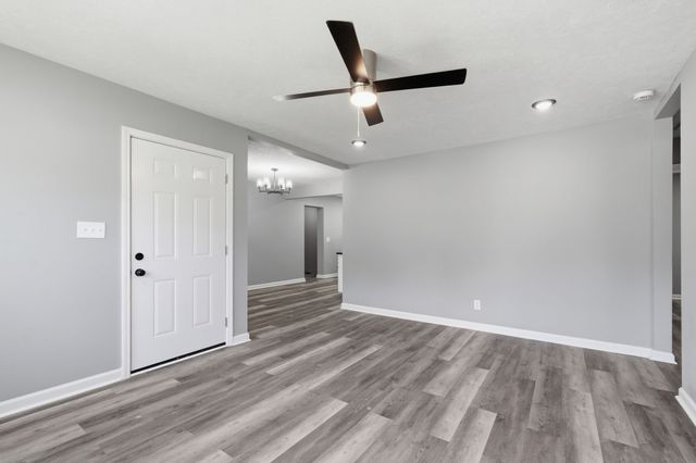 214 Rushwood Dr, Murfreesboro, TN 37130