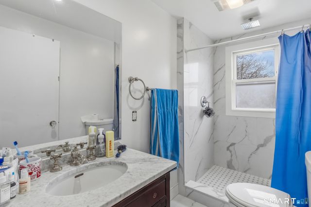 3461 Main Street, Bridgeport, CT 06606