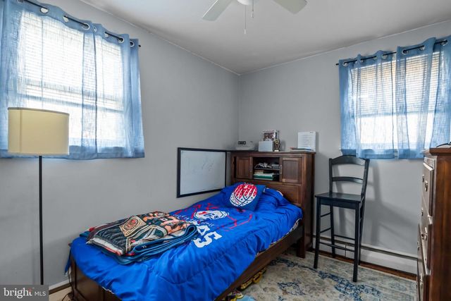 719 BELLEVUE AVE, Penndel, PA 19047