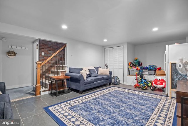 719 BELLEVUE AVE, Penndel, PA 19047