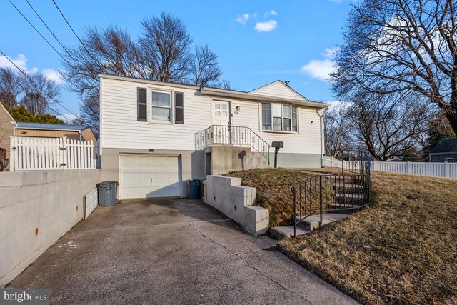 719 BELLEVUE AVE, Penndel, PA 19047