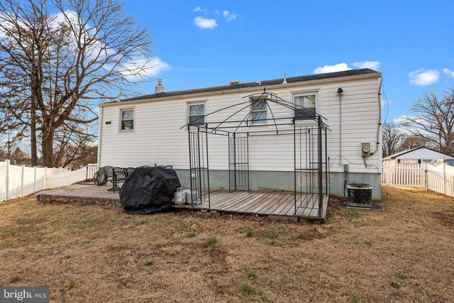 719 BELLEVUE AVE, Penndel, PA 19047