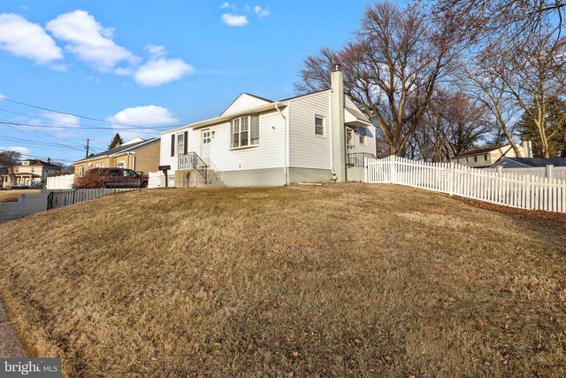 719 BELLEVUE AVE, Penndel, PA 19047