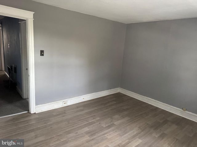 410 LAUREL RD, Lansdowne, PA 19050