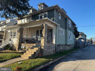 410 LAUREL RD, Lansdowne, PA 19050