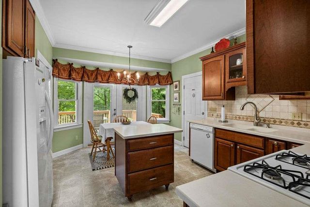 12 Coventry Drive, Rome, GA 30161