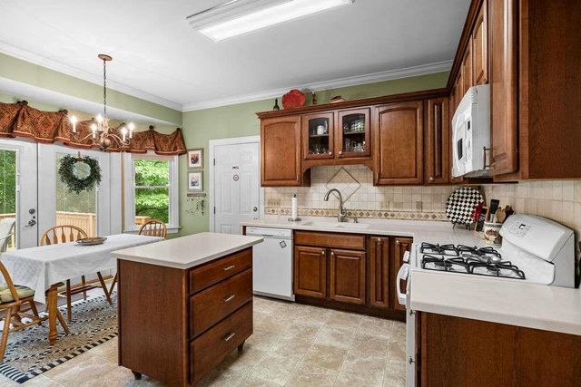 12 Coventry Drive, Rome, GA 30161