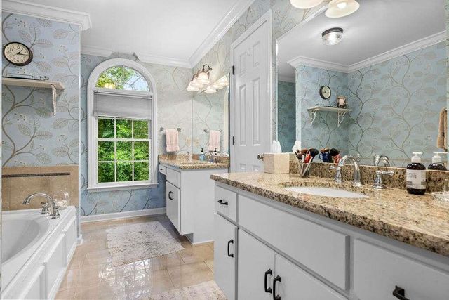 12 Coventry Drive, Rome, GA 30161