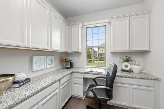 2264 Washington Drive, Carrollton, TX 75010