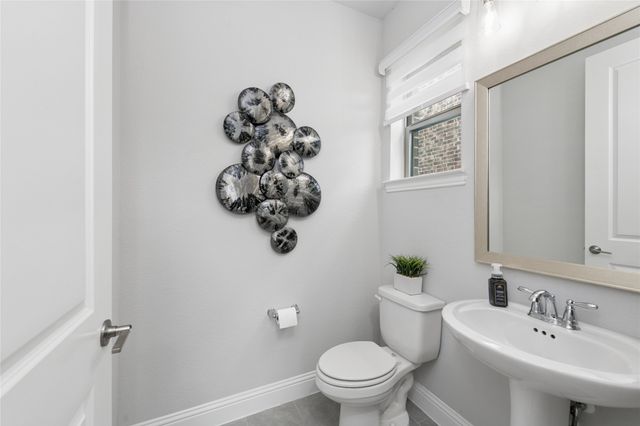 2264 Washington Drive, Carrollton, TX 75010
