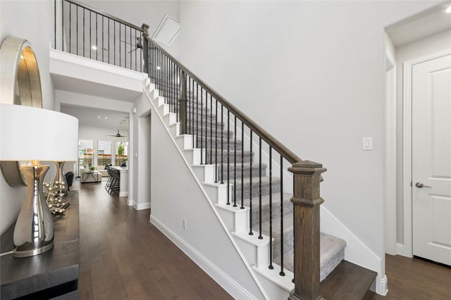 2264 Washington Drive, Carrollton, TX 75010
