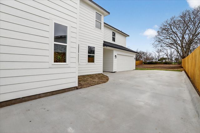 2541 Everton Drive, Lancaster, TX 75134